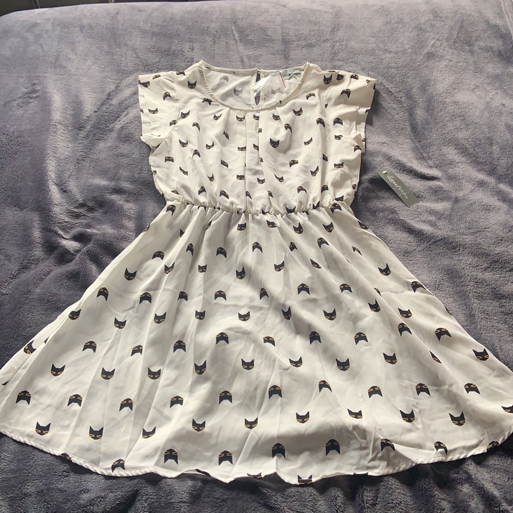 White cat dress